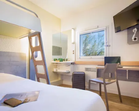 Ibis Budget Fréjus Saint-Raphaël Capitou A8 Hotels in Frejus