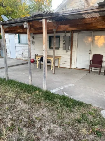 Welcome Midtown Convenience Отели рядом с достопримечательностью «Mountain View Event Center»