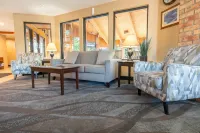 Quality Inn & Suites Sun Prairie Madison East - Pet friendly