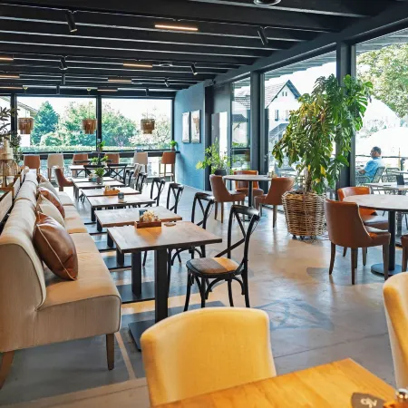 Giessen Hotel & Coffeehouse