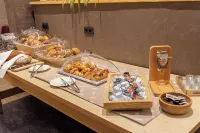 Allgäu ART Hotel - breakfast