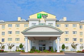 Holiday Inn Express & Suites WATERTOWN-THOUSAND ISLANDS by IHG