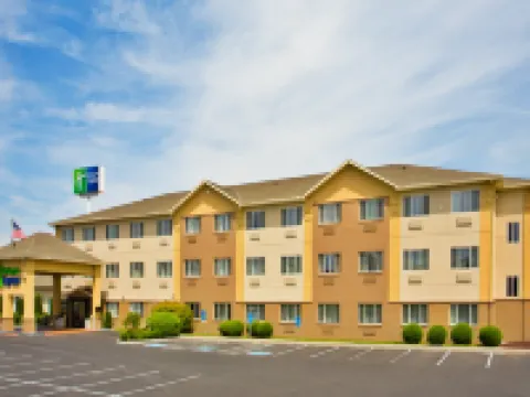 Holiday Inn Express PENDLETON by IHG Hotels in Pendleton