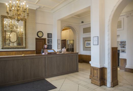 크라운 플라자 로열 빅토리아 셰필드