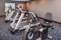 Holiday Inn Express & Suites YORK by IHG - С тренажерным залом
