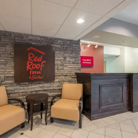 Red Roof Inn & Suites Biloxi - Ocean Springs Отели в г. Латимер