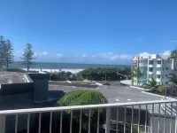 Northpoint Holiday Apartments