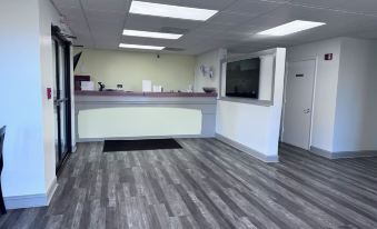 Florence Inn and Suites