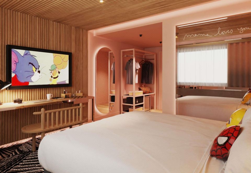 Mama Shelter Zurich의 활기찬 조식 뷔페 공간 이미지입니다.