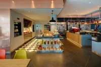citizenM Paris la Défense - breakfast