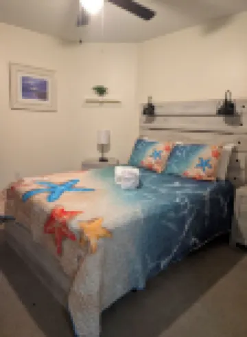 Spacious 3-Bedroom Getaway Myrtle Beach. Includes Entry to State Parks