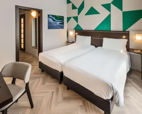 Mercure Napoli Centro Angioino Hotels near Chiaia
