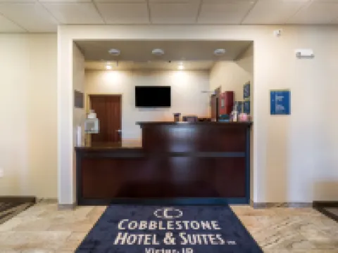 Cobblestone Hotel & Suites - Victor Hotels in Victor