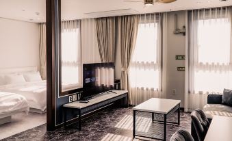 Goseong G Hotel