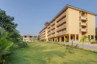 1BHK w Balcony and Pool - 5 Mins to Candolim Beach - Apartments