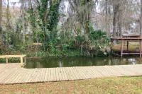 Bring Your Boat! Canal-front Tavares Home w/ Dock - 3-Star