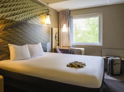 Ibis Zurich Messe Airport