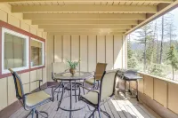Ski-in/Ski-Out Whitefish Duplex w/ Hot Tub! - Holiday Apartments