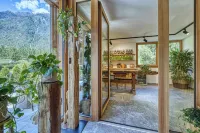 Modern Apartment - Fantastic Location - Renovated Barn - Family Vacation - Organic Farm Hotels in Partschins