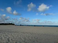 Stunning 2 Bedroom Apartment in Diani, Kenya - Perfect Beach Getaway فنادق في 