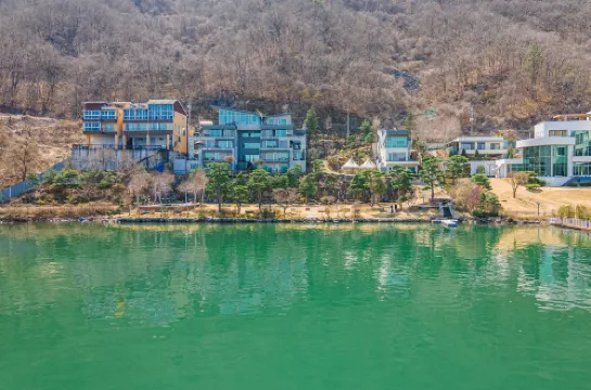 加平郡Aquavita度假屋