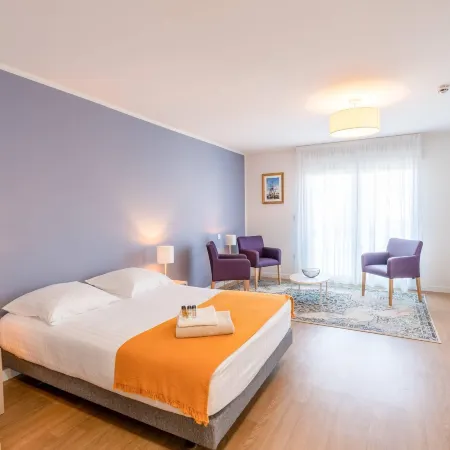 Quality Suites Rochefort