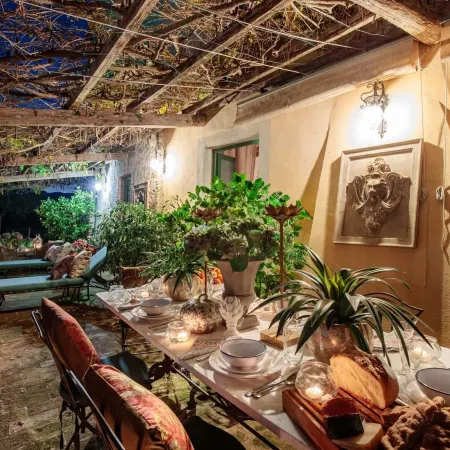Villa Gufo in Lucca with 5 Bedrooms and 4 Bathrooms
