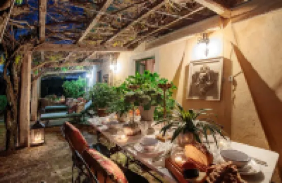 Villa Gufo in Lucca with 5 Bedrooms and 4 Bathrooms