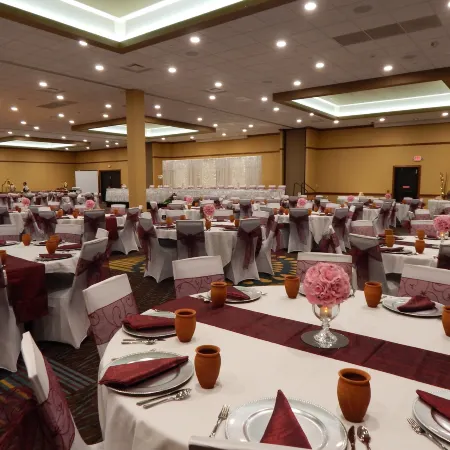 Astoria Hotel & Event Center