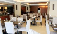 East Asia Royale Hotel - breakfast