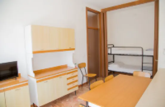 Central apartment at 250mt from the sea