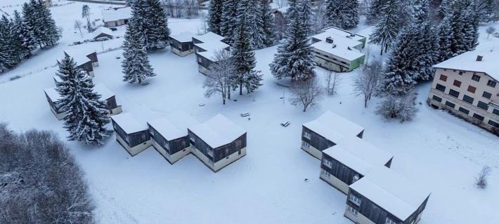 Residence Vacancéole les Monts Jura Hotels in Ain