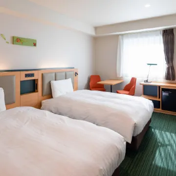 Comfort Hotel Matsuyama Отели рядом с достопримечательностью «Канатная дорога Матсуямаджо»