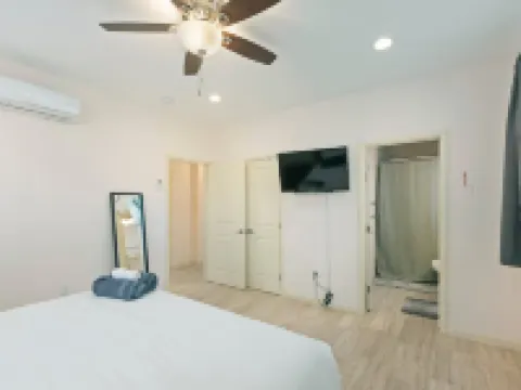 Spacious Single Level Home In Poway Hotels in Poway