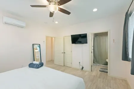 Spacious Single Level Home In Poway