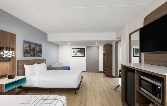 La Quinta Inn & Suites by Wyndham Atlanta Roswell