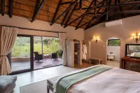 Kariega Game Reserve River Lodge