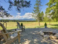 Serene Kootenai Cabin - 3 Mi to Dtwn and River! Hotels in Boundary County