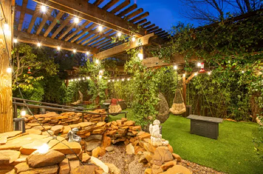 Lantern Light Inn - Romantic Getaway