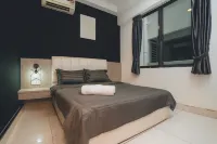 1Tebrau Laconic Lux Suite 1BR nr Columbia Hospital by Our Stay