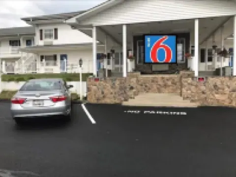 Motel 6 Front Royal, VA Hotels in Warren County