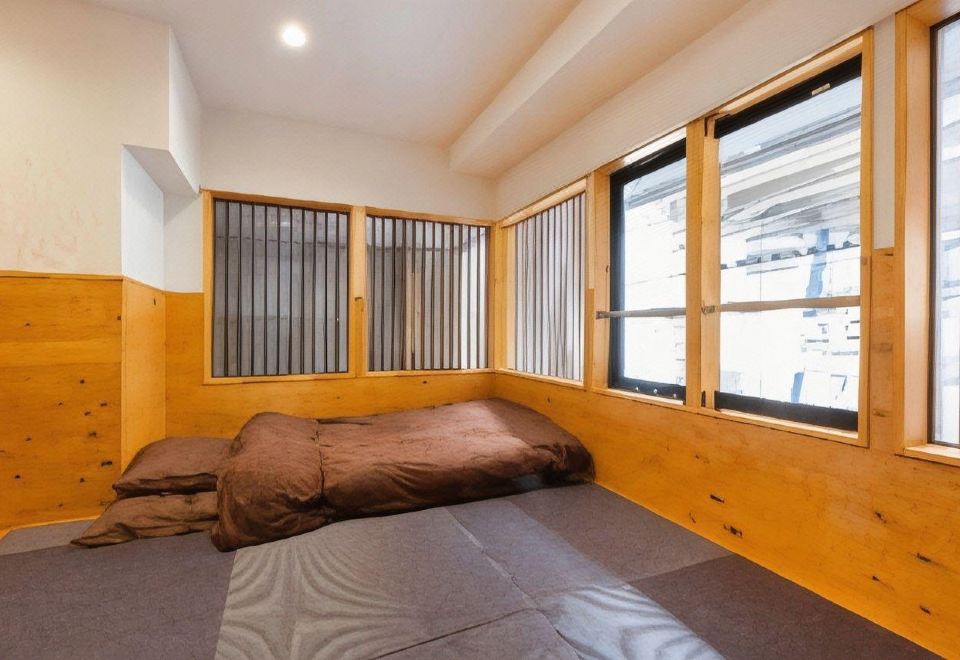 Guest House Koenji Junjo Hotel - Housity