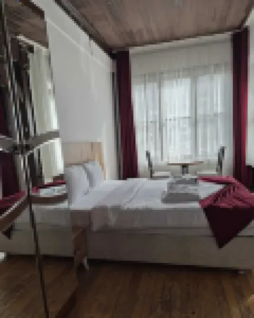 Salih BEY Konagi Hôtels à : 