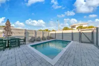Golden Seashell West - Villas