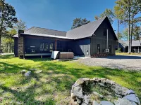 Holiday House by Taylor Made Deep Creek