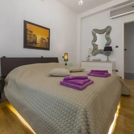 Apartment Sunny