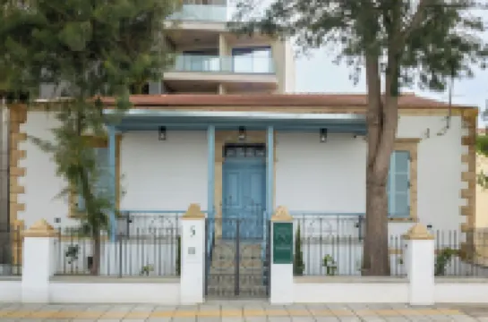 วอร์เนอร์ บูทีค โรงแรม โรงแรมใน