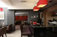 Ibis Belfast Queens Quarter - bar