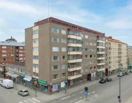 1Br Apt and Balcony Next to Railway Station -  Apartamentos vacacionales