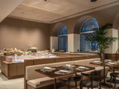 聖戈塔多宮科摩湖，麗笙臻選飯店 科莫住宿飯店